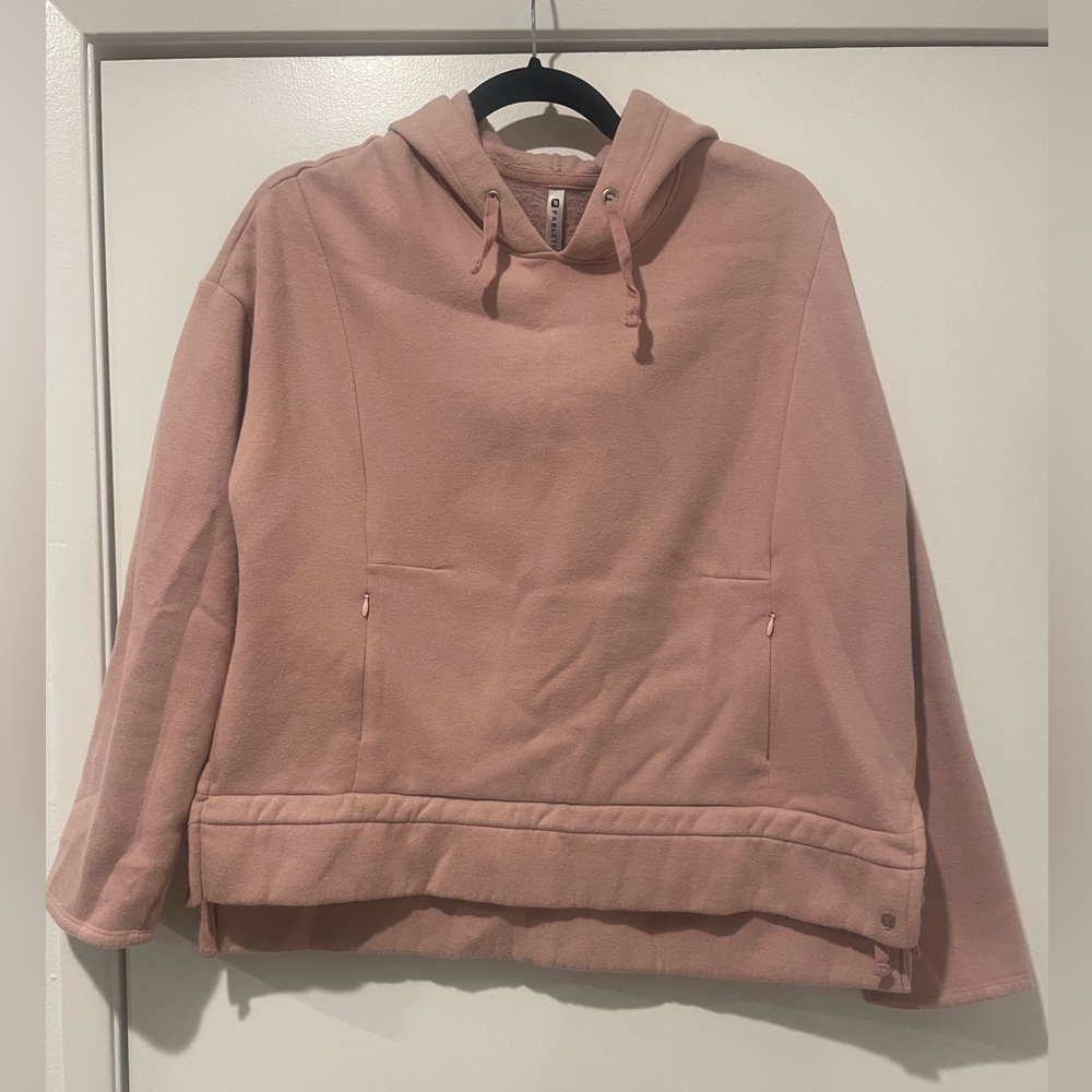 Rayna Hoodie